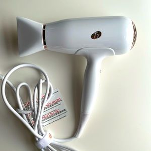 T3 Featherweight Blowdryer